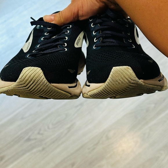 BROOKS GHOST 15 WOMENS RUNNING SHOE ATHLETIC PEACOAT/PEARL/SALT AIR SIZE 9.5 - Picture 13 of 14